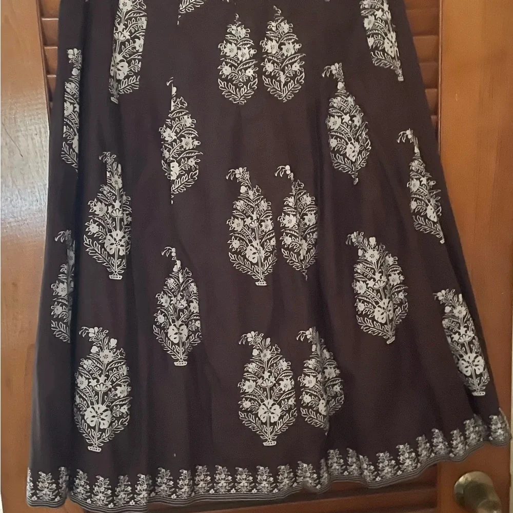 Jones New York Brown Midi A-Line Skirt with Embellishments